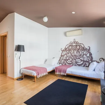 The Lisbonaire Apartment Lisbon