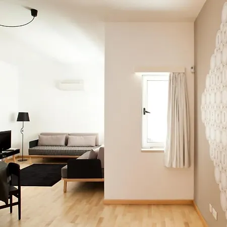 The Lisbonaire Apartment *