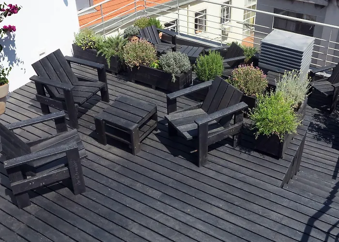 里斯波奈尔公寓酒店